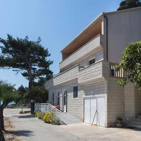 2 Bedroom With Sea View Apartman *